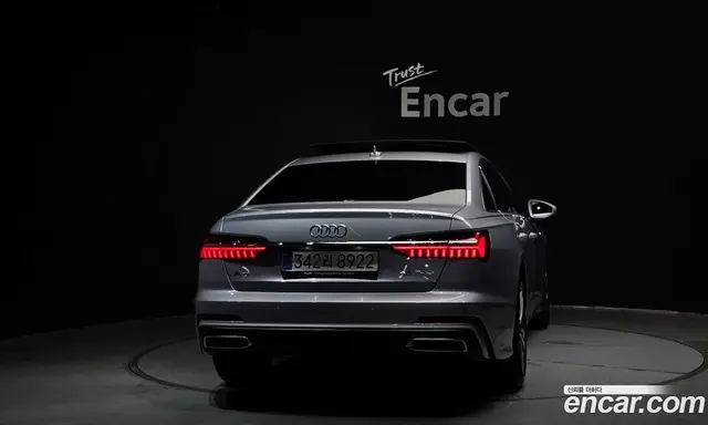 Audi A6 2022 2.0 автомат (гидро), миниатюра 4