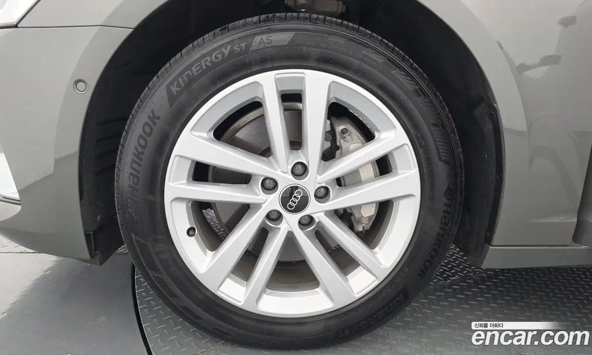 Audi A6 2022 2.0 автомат (гидро), фото 5 Audi A6 2022 2.0 автомат (гидро), фото 5