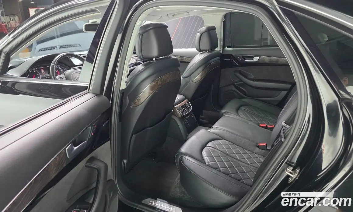 Audi A8 2016 3.0 автомат (гидро), фото 12