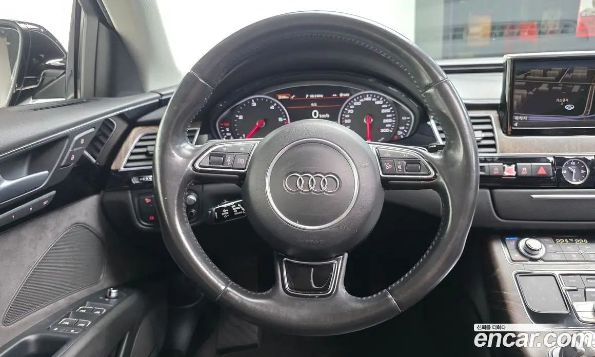 Audi A8 2016 3.0 автомат (гидро), фото 13