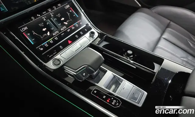 Audi A8 2021 3.0 автомат (гидро), миниатюра 11