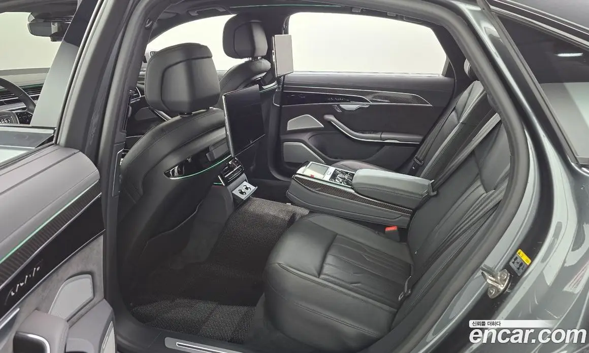 Audi A8 2021 3.0 автомат (гидро), фото 16