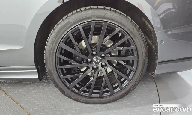 Audi A8 2021 3.0 автомат (гидро), миниатюра 6