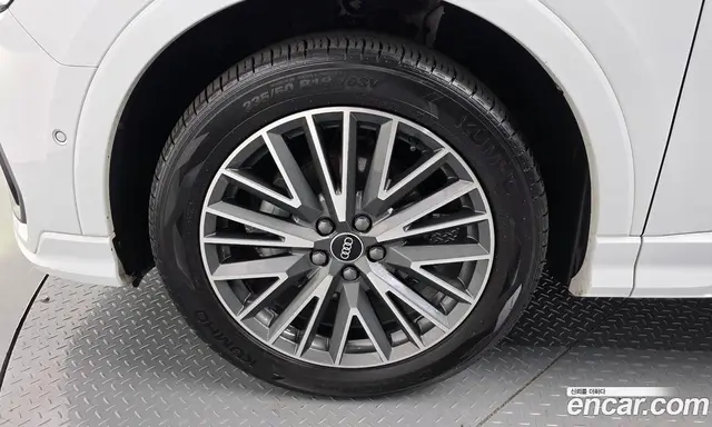 Audi Q3 2022 2.0 автомат (гидро), миниатюра 5 Audi Q3 2022 2.0 автомат (гидро), миниатюра 5