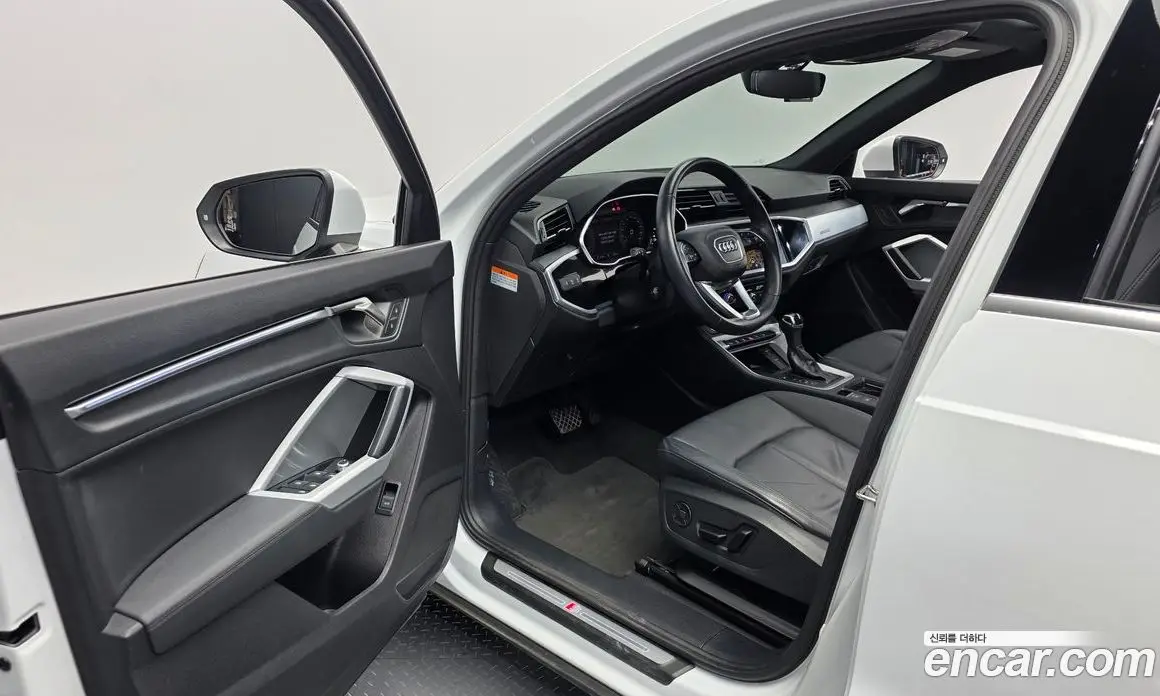 Audi Q3 2022 2.0 автомат (гидро), фото 10 Audi Q3 2022 2.0 автомат (гидро), фото 10