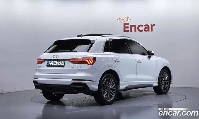 Audi Q3 2023 2.0 автомат (гидро), миниатюра 2