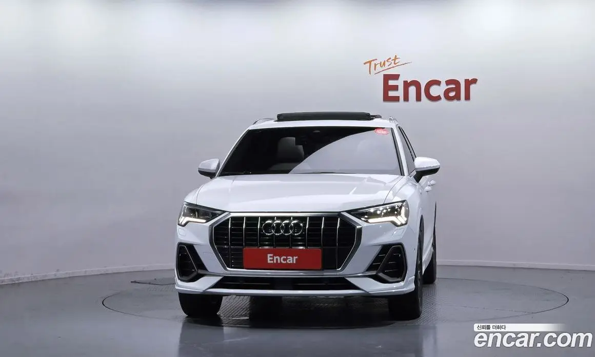 Audi Q3 2023 2.0 автомат (гидро), фото 3