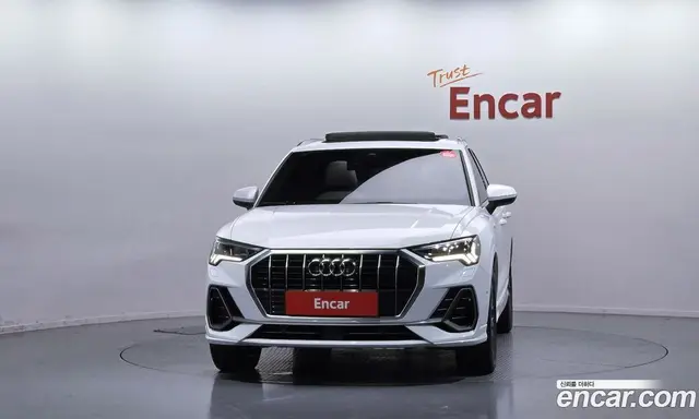 Audi Q3 2023 2.0 автомат (гидро), миниатюра 3