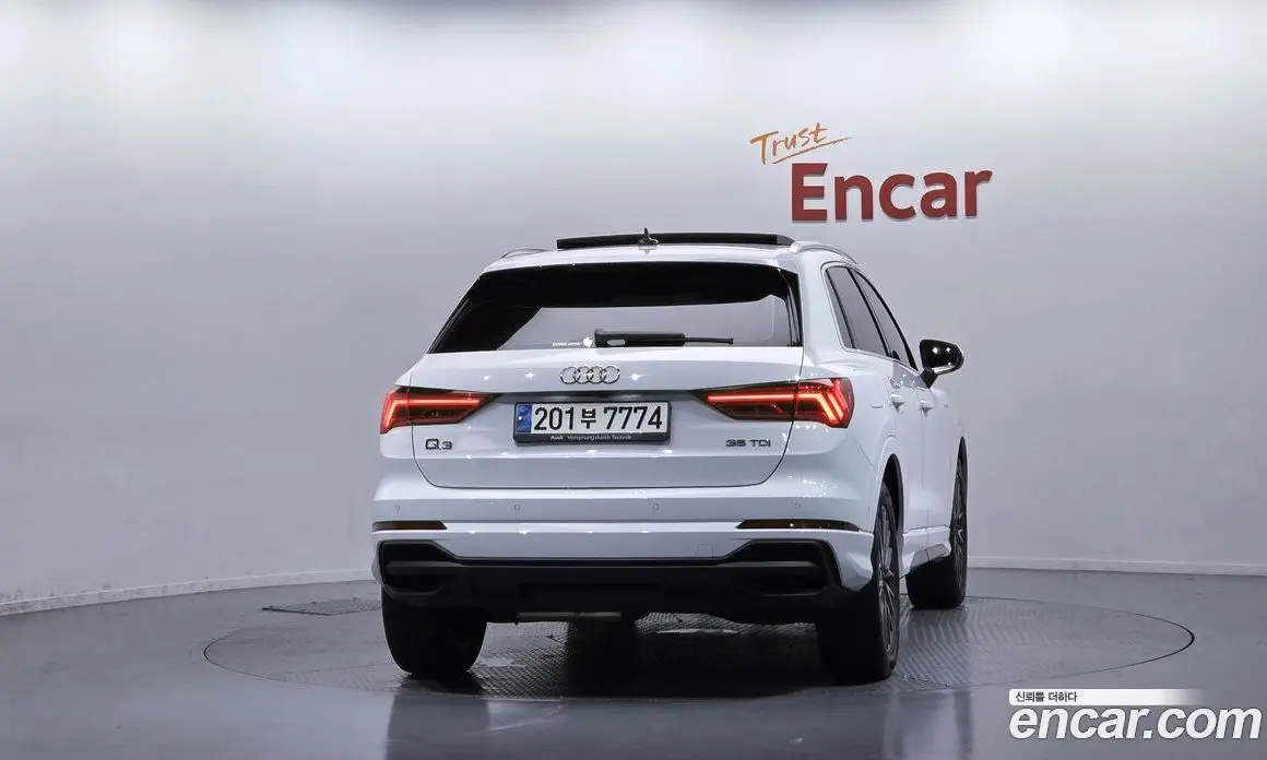 Audi Q3 2023 2.0 автомат (гидро), фото 4