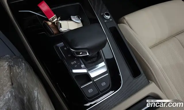 Audi Q5 2023 2.0 автомат (гидро), миниатюра 12