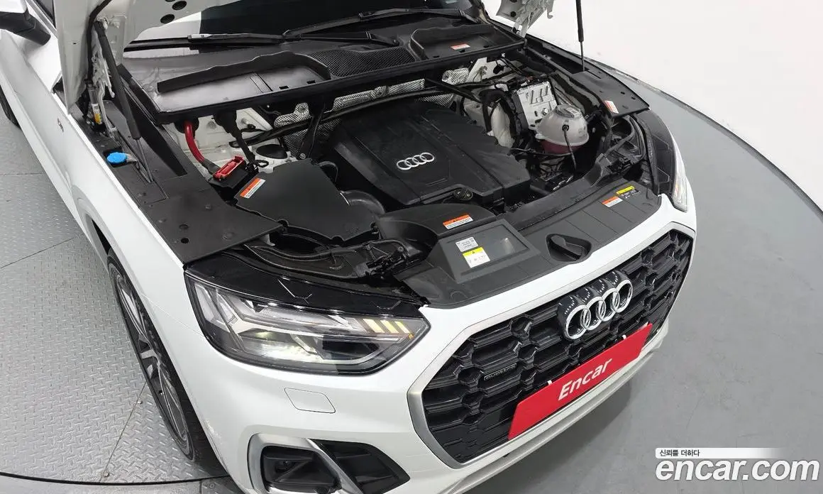 Audi Q5 2023 2.0 автомат (гидро), фото 6