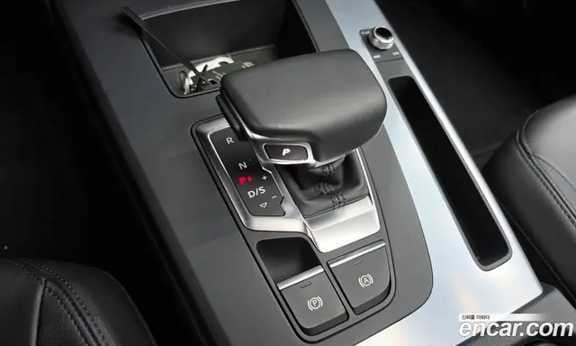 Audi Q5 2023 2.0 автомат (гидро), миниатюра 12