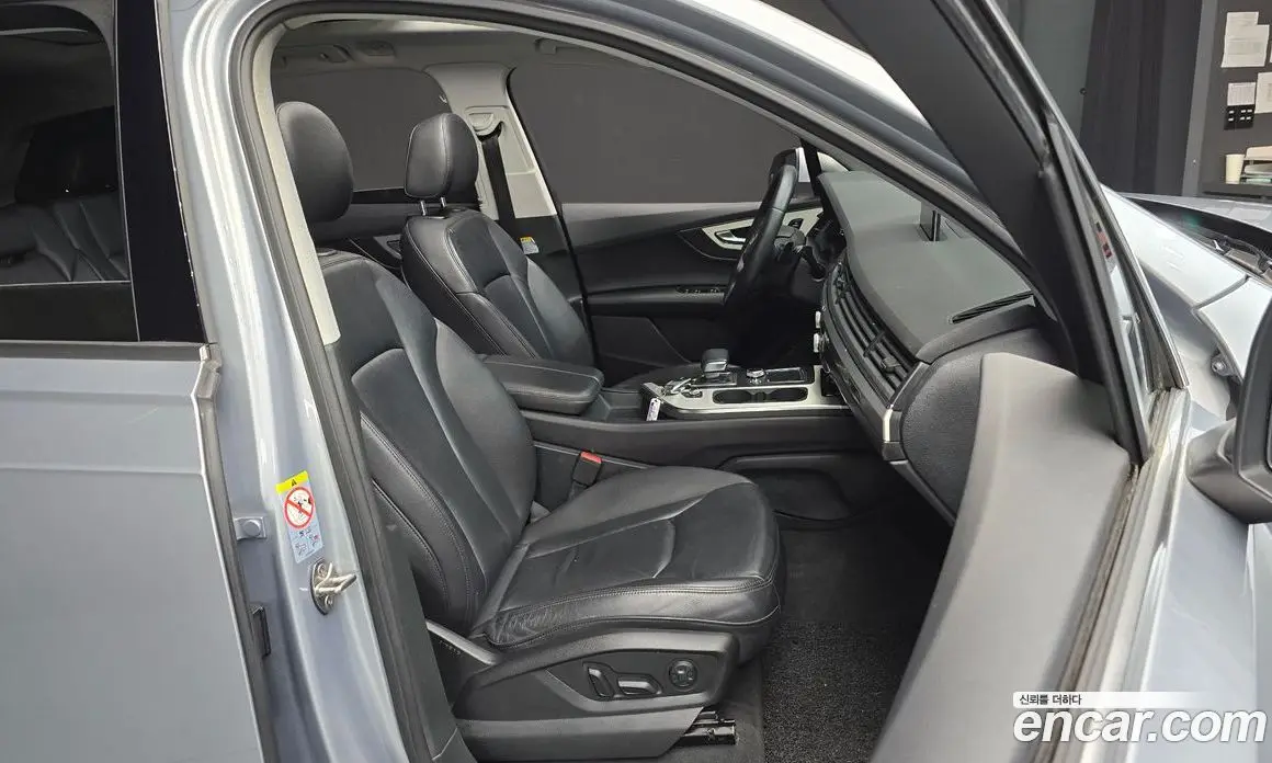 Audi Q7 2019 2.0 автомат (гидро), фото 17 Audi Q7 2019 2.0 автомат (гидро), фото 17