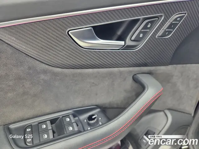 Audi RSQ8 2022 4.0 автомат (гидро), миниатюра 11