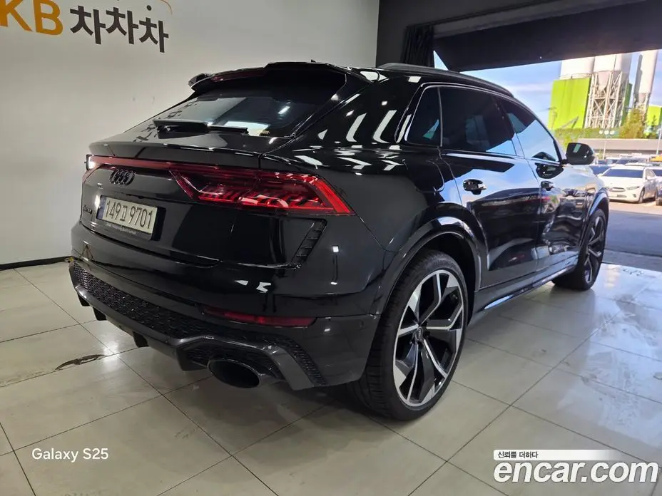 Audi RSQ8 2022 4.0 автомат (гидро), фото 5