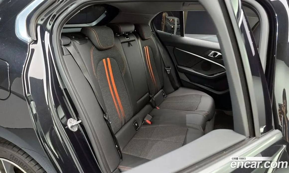 BMW 1 серия 2021 2.0 автомат (гидро), фото 16