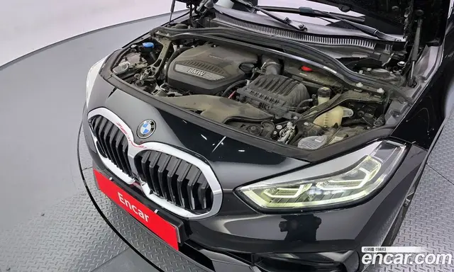 BMW 1 серия 2021 2.0 автомат (гидро), миниатюра 6