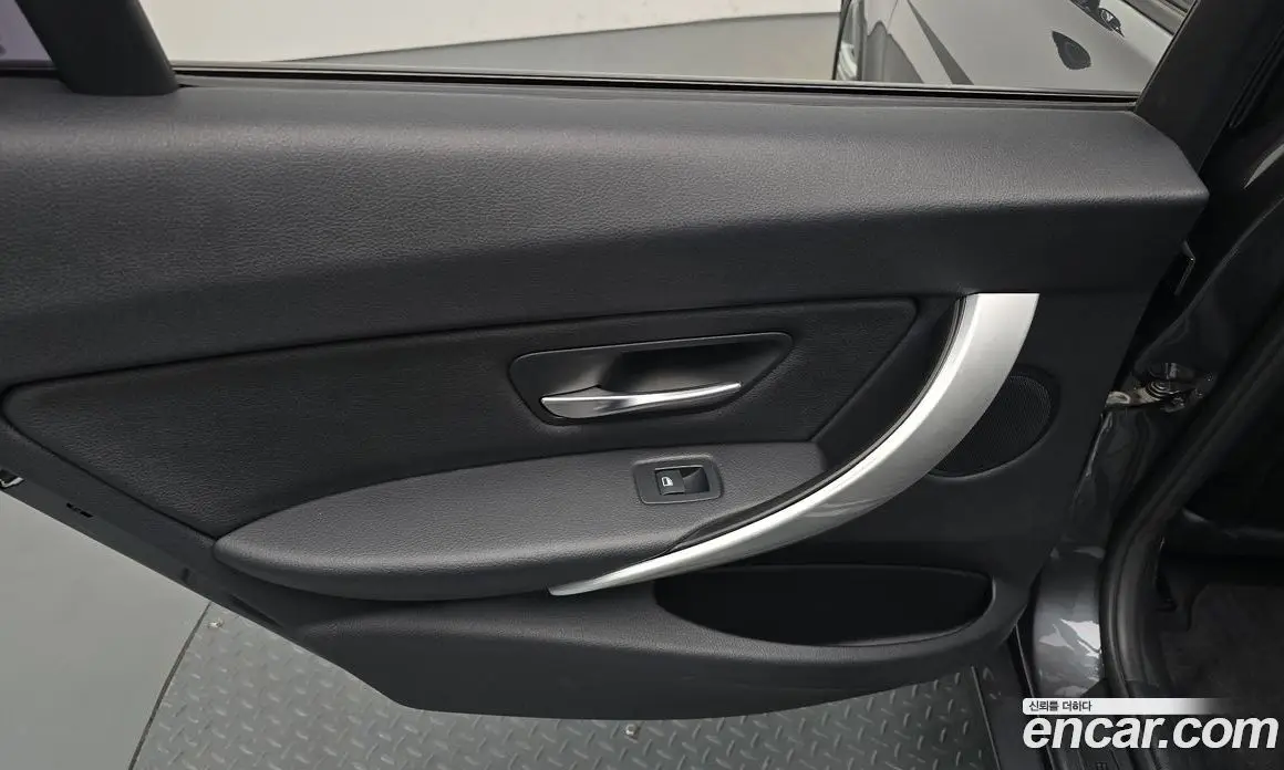BMW 3 серия 2014 2.0 автомат (гидро), фото 14 BMW 3 серия 2014 2.0 автомат (гидро), фото 14