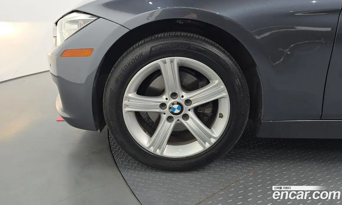 BMW 3 серия 2014 2.0 автомат (гидро), фото 4 BMW 3 серия 2014 2.0 автомат (гидро), фото 4