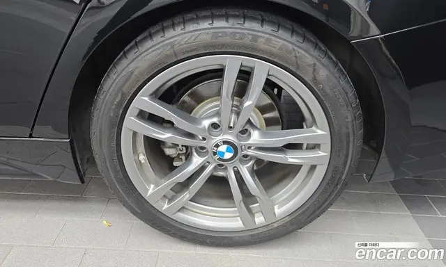 BMW 3 серия 2018 2.0 автомат (гидро), миниатюра 7