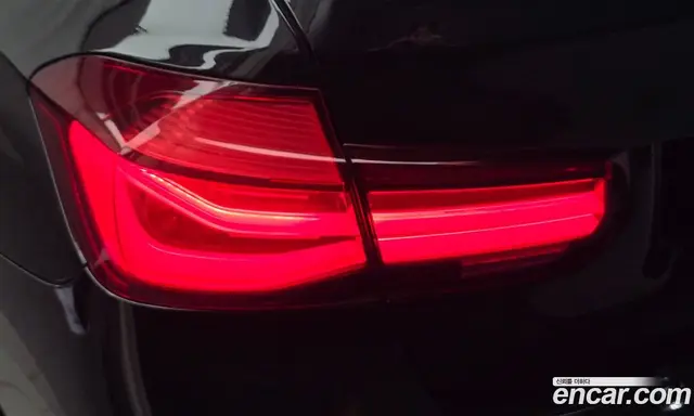 BMW 3 серия 2018 2.0 автомат (гидро), миниатюра 9
