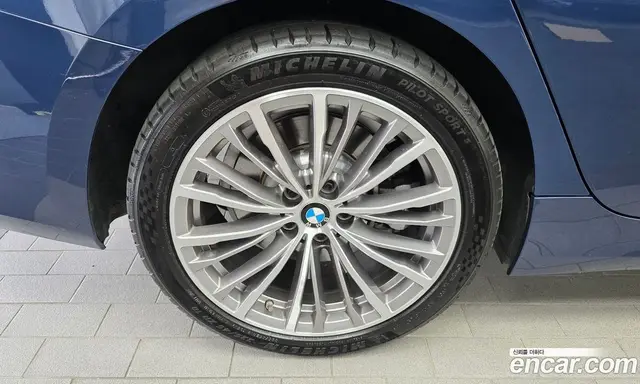 BMW 3 серия 2021 2.0 автомат (гидро), миниатюра 5 BMW 3 серия 2021 2.0 автомат (гидро), миниатюра 5