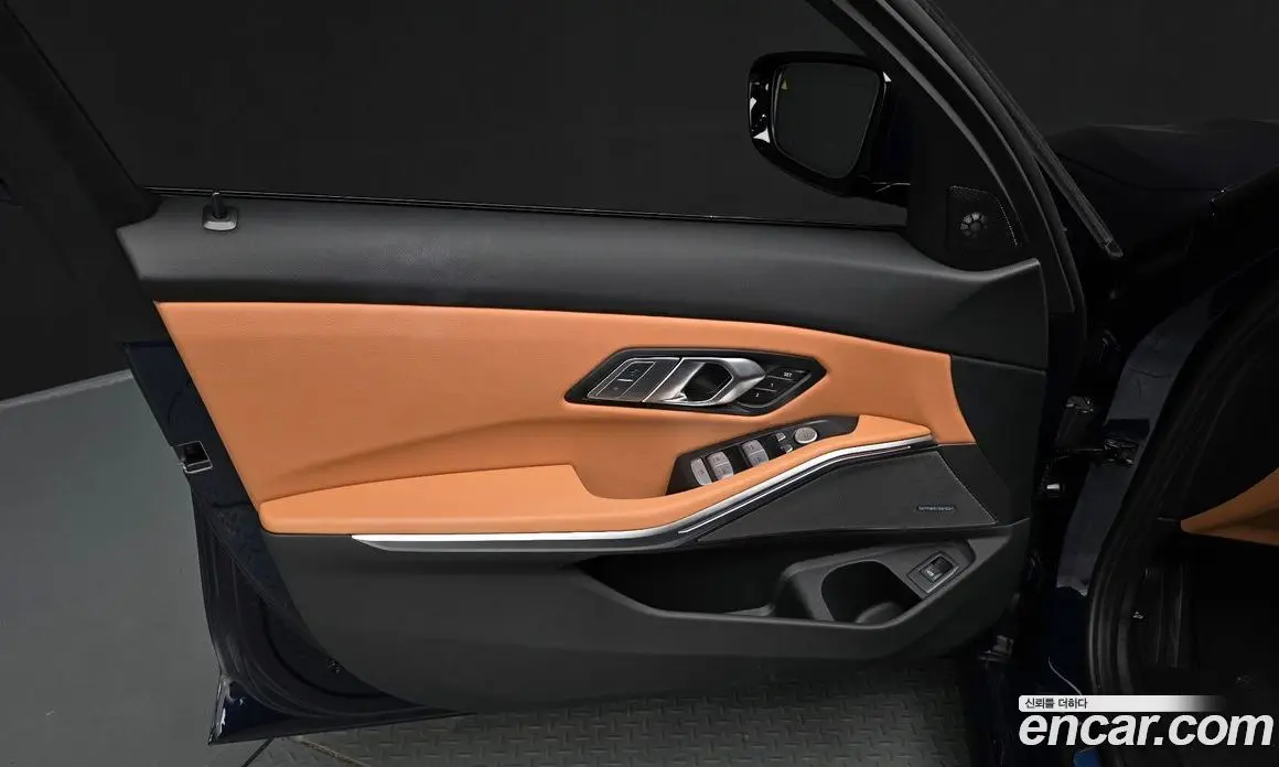 BMW 3 серия 2025 2.0 автомат (гидро), фото 13