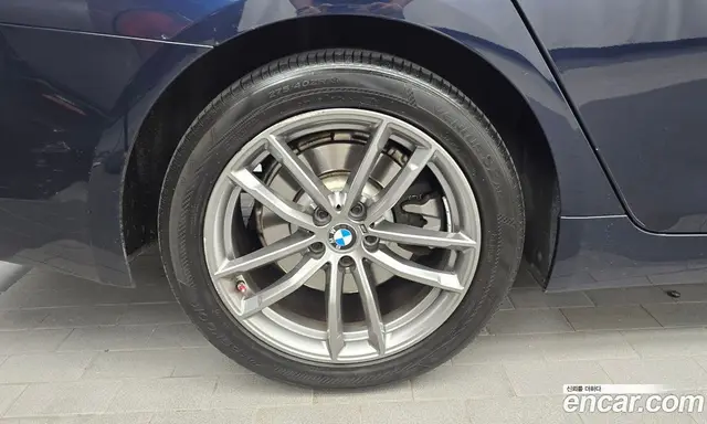 BMW 5 серия 2018 2.0 автомат (гидро), миниатюра 5 BMW 5 серия 2018 2.0 автомат (гидро), миниатюра 5