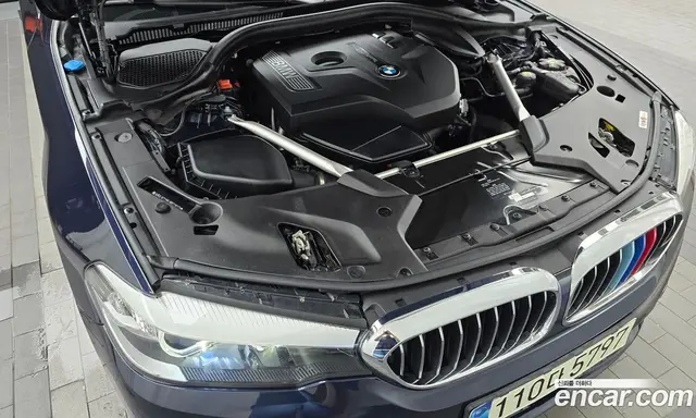 BMW 5 серия 2018 2.0 автомат (гидро), миниатюра 6 BMW 5 серия 2018 2.0 автомат (гидро), миниатюра 6