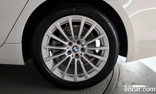 BMW 5 серия 2019 2.0 автомат (гидро), миниатюра 7