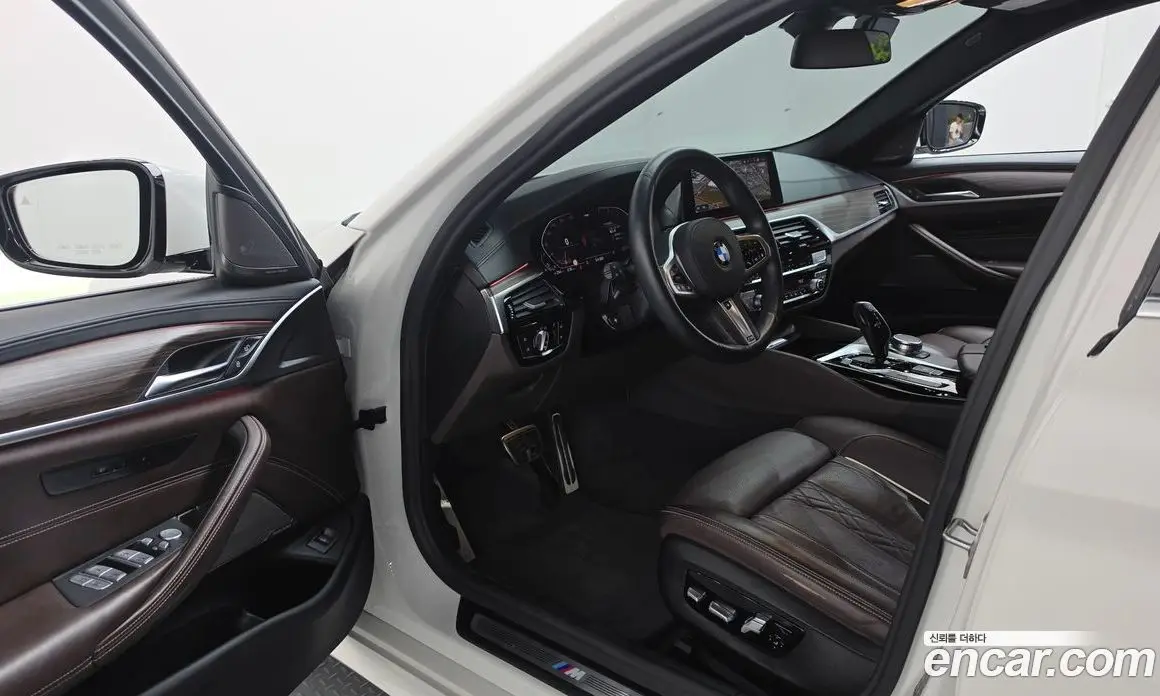 BMW 5 серия 2020 2.0 автомат (гидро), фото 13