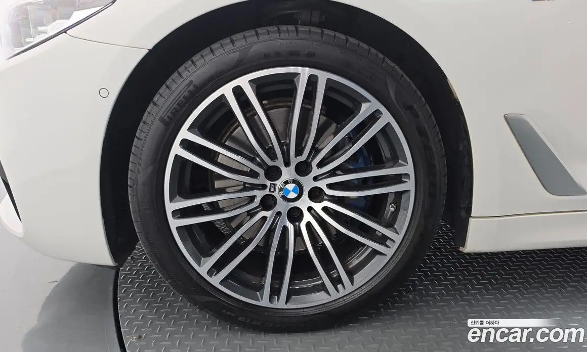 BMW 5 серия 2020 2.0 автомат (гидро), фото 5