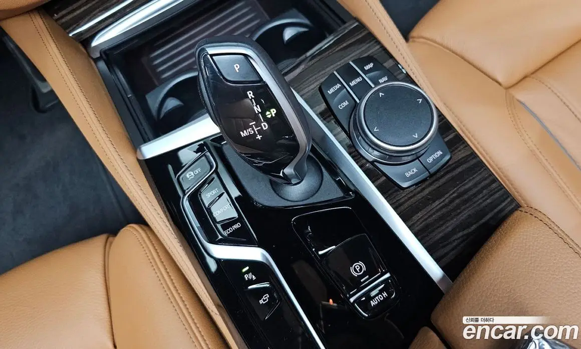 BMW 5 серия 2021 2.0 автомат (гидро), фото 12