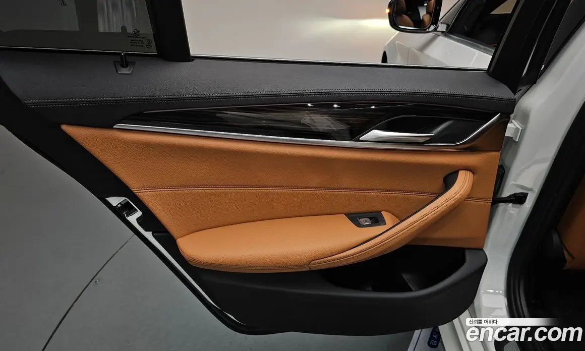 BMW 5 серия 2021 2.0 автомат (гидро), фото 15