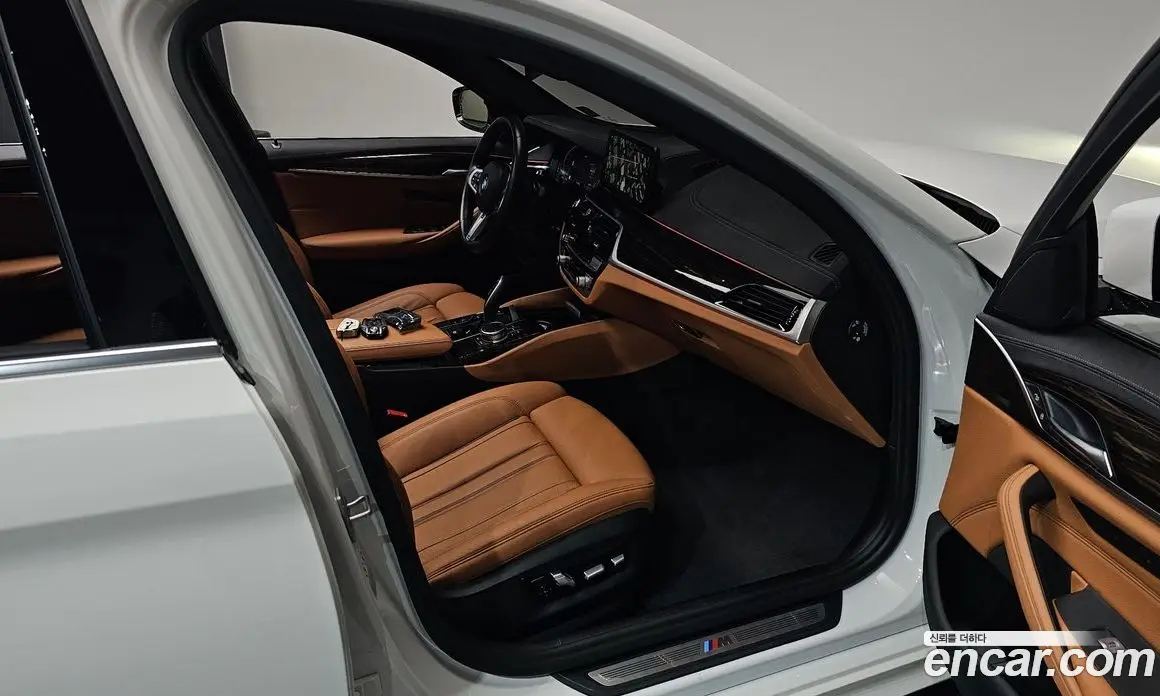 BMW 5 серия 2021 2.0 автомат (гидро), фото 17