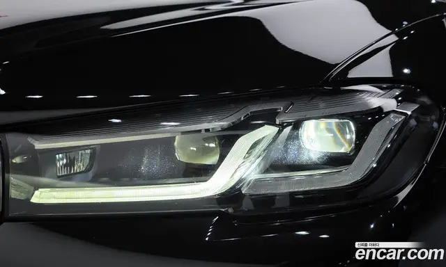 BMW 5 серия 2022 2.0 автомат (гидро), миниатюра 8 BMW 5 серия 2022 2.0 автомат (гидро), миниатюра 8