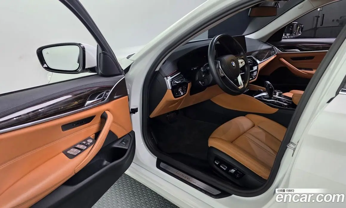 BMW 5 серия 2023 2.0 автомат (гидро), фото 13