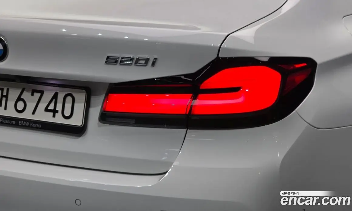 BMW 5 серия 2023 2.0 автомат (гидро), фото 9