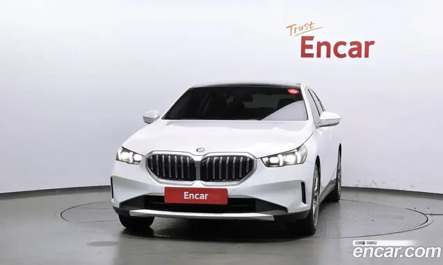 BMW 5 серия 2023 2.0 автомат (гидро), миниатюра 3 BMW 5 серия 2023 2.0 автомат (гидро), миниатюра 3