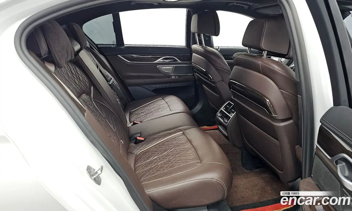 BMW 7 серия 2020 3.0 автомат (гидро), фото 18