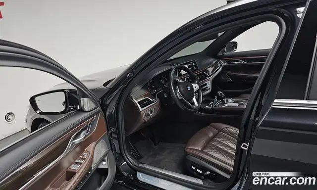 BMW 7 серия 2022 3.0 автомат (гидро), миниатюра 12