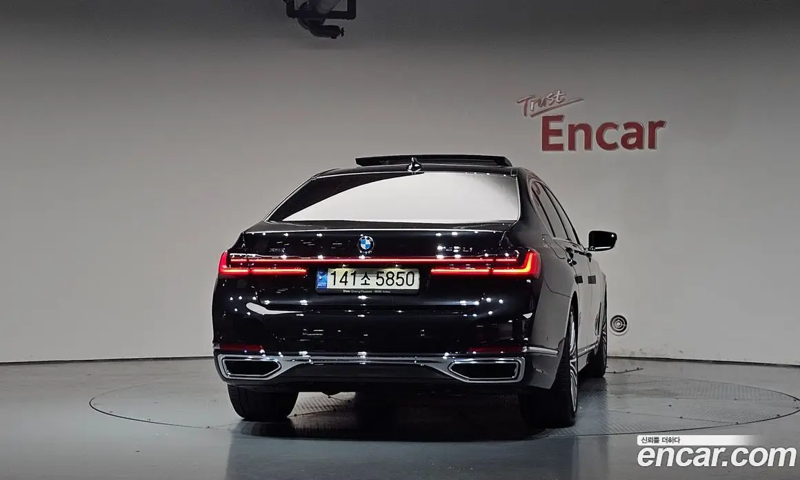 BMW 7 серия 2022 3.0 автомат (гидро), фото 3