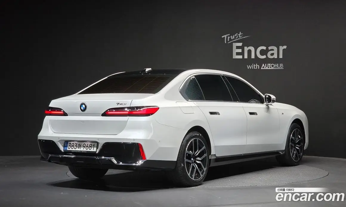 BMW 7 серия 2023 3.0 автомат (гидро), фото 2 BMW 7 серия 2023 3.0 автомат (гидро), фото 2