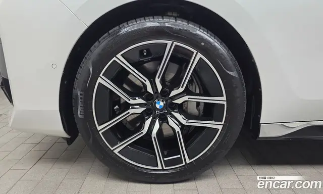 BMW 7 серия 2023 3.0 автомат (гидро), миниатюра 5 BMW 7 серия 2023 3.0 автомат (гидро), миниатюра 5