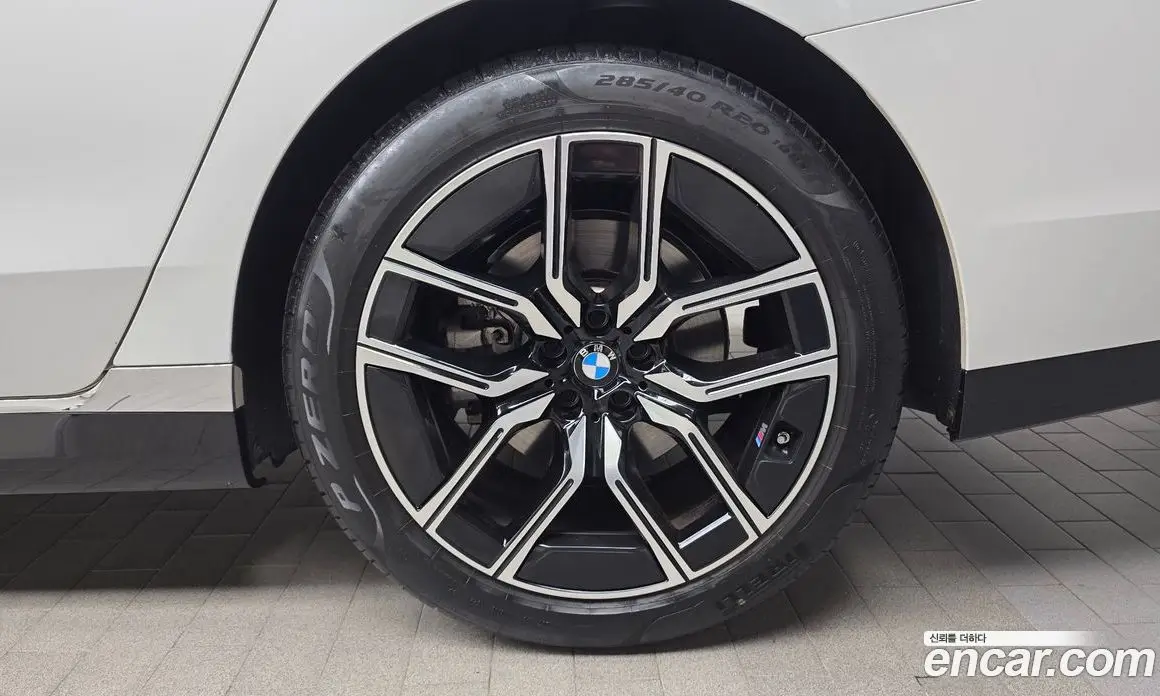 BMW 7 серия 2023 3.0 автомат (гидро), фото 7 BMW 7 серия 2023 3.0 автомат (гидро), фото 7