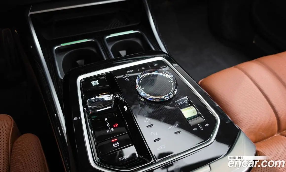 BMW 7 серия 2025 3.0 автомат (гидро), фото 12 BMW 7 серия 2025 3.0 автомат (гидро), фото 12