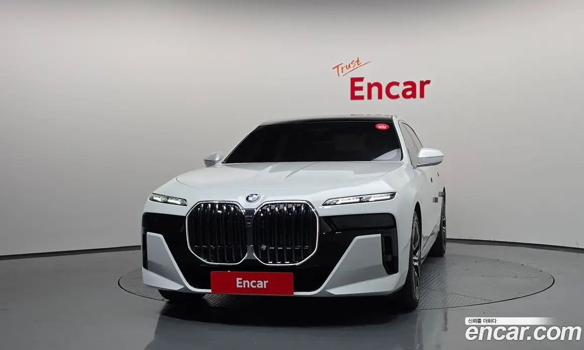 BMW 7 серия 2025 3.0 автомат (гидро), фото 3 BMW 7 серия 2025 3.0 автомат (гидро), фото 3
