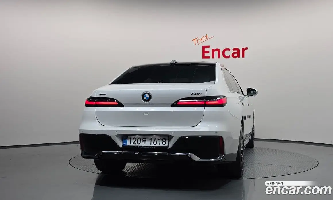BMW 7 серия 2025 3.0 автомат (гидро), фото 4 BMW 7 серия 2025 3.0 автомат (гидро), фото 4