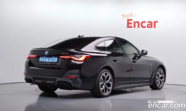 BMW i4, 2023, 46 337 км