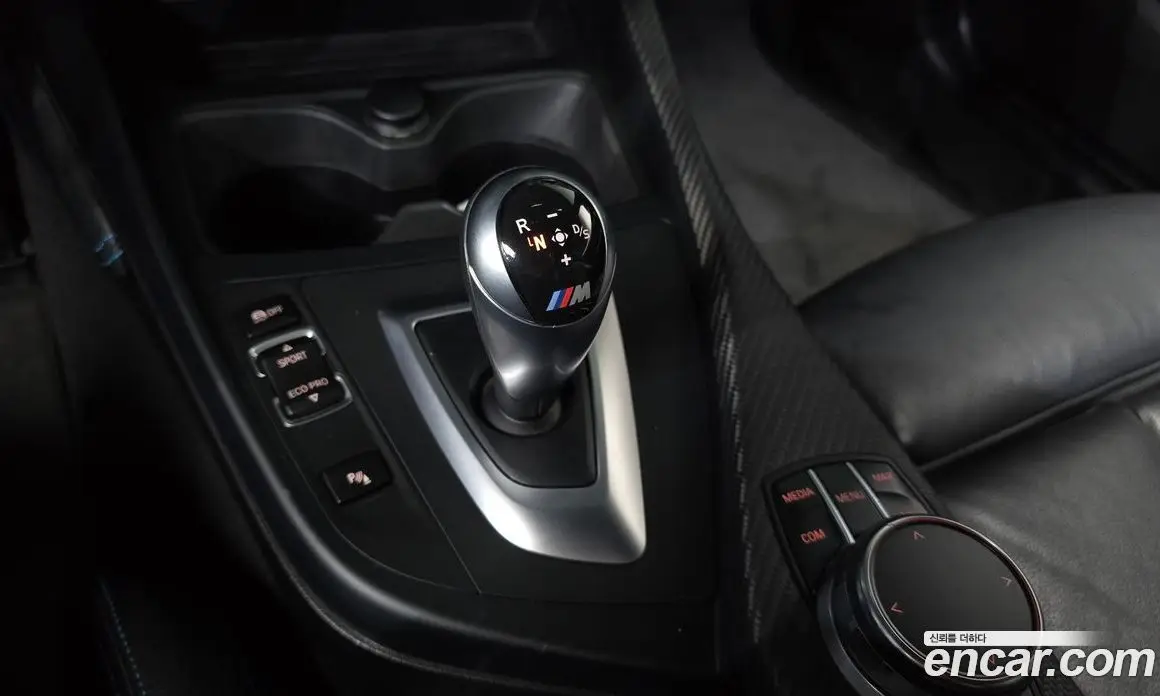 BMW M2 2017 3.0 автомат (гидро), фото 12